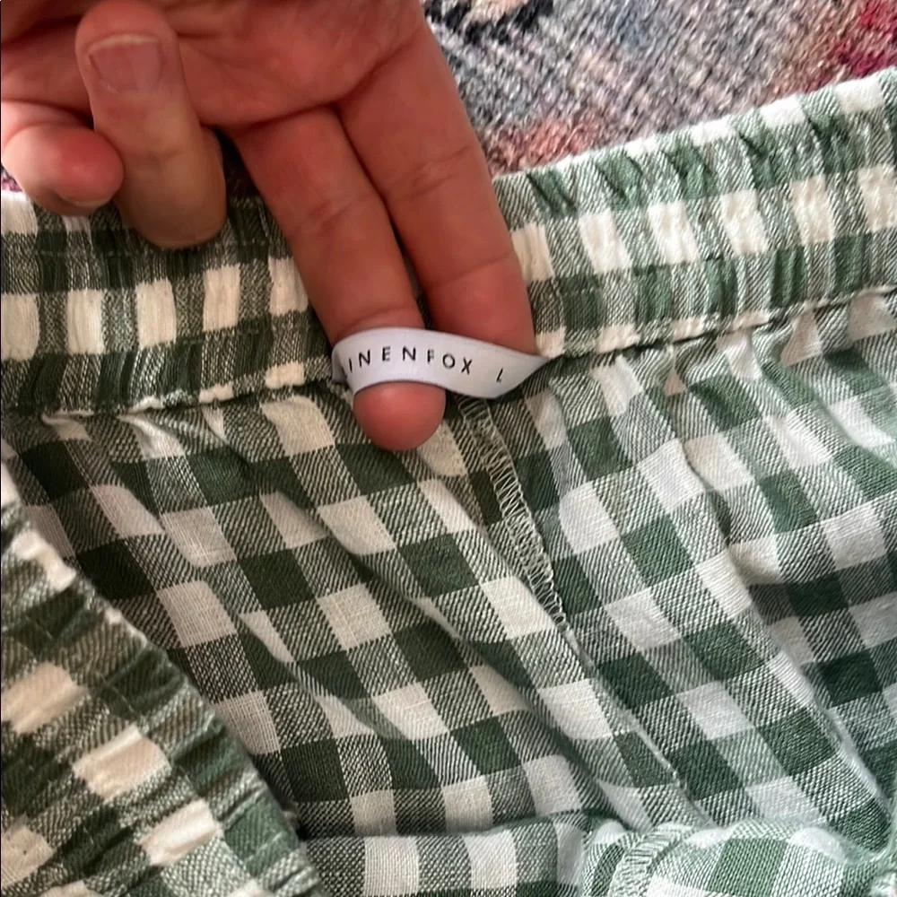 Linenfox Green and White Checkered Wide Leg Pants - Picture 3 of 6